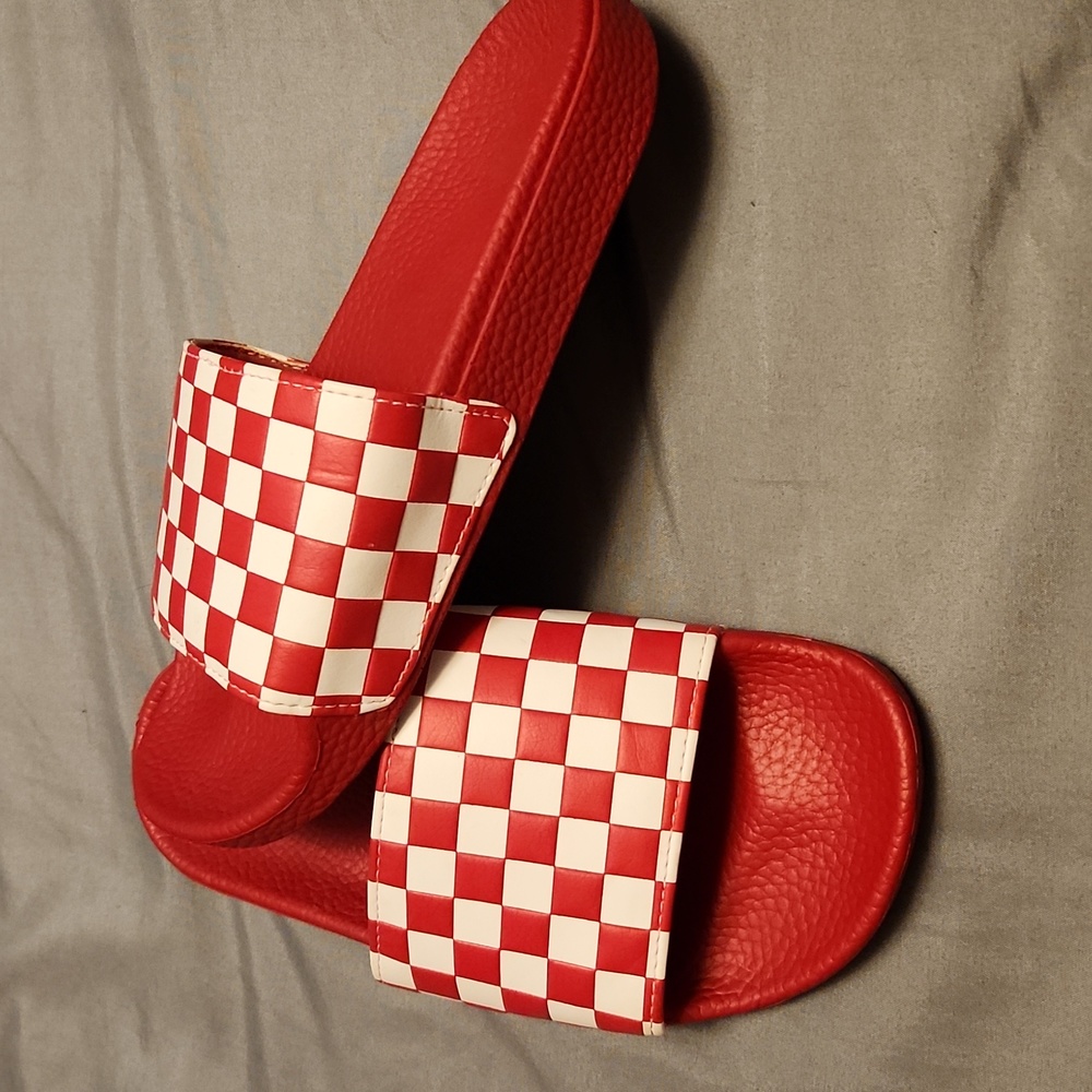 VANS Slides Red/White Checkerboard Women's 6